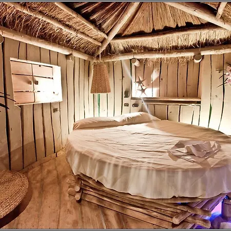 Motel Sixlove Gate Lanza (adults Only) *